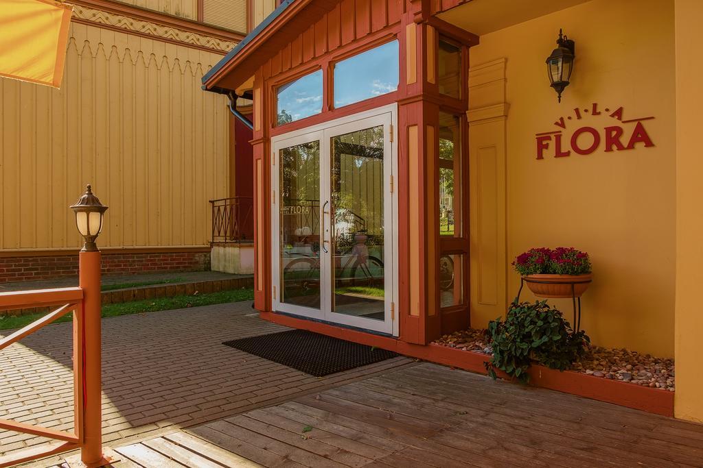 Vila Flora Juodkrante Exterior photo